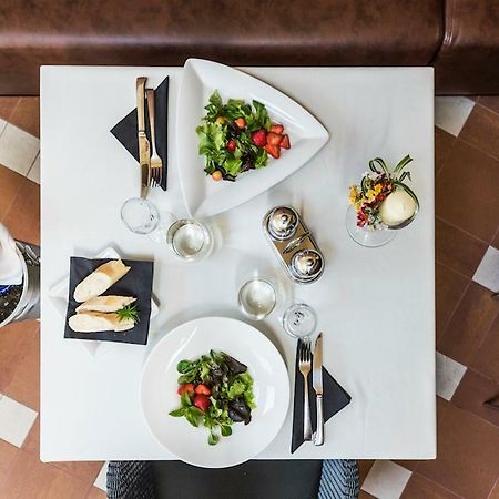 Oro Nida Ξενοδοχείο Εξωτερικό φωτογραφία